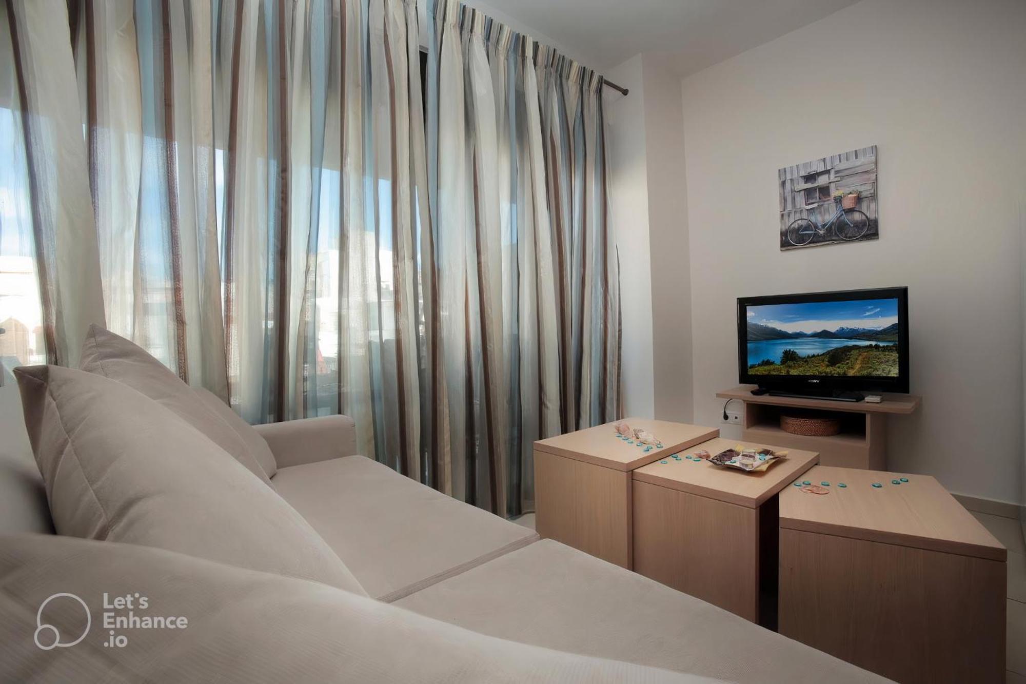 Onyx City Center Apartment With Parking 伊拉克利翁 外观 照片
