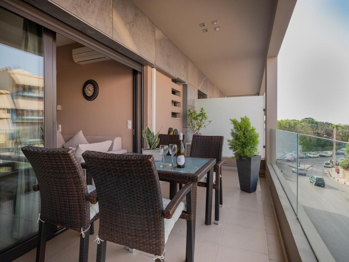 Onyx City Center Apartment With Parking 伊拉克利翁 外观 照片